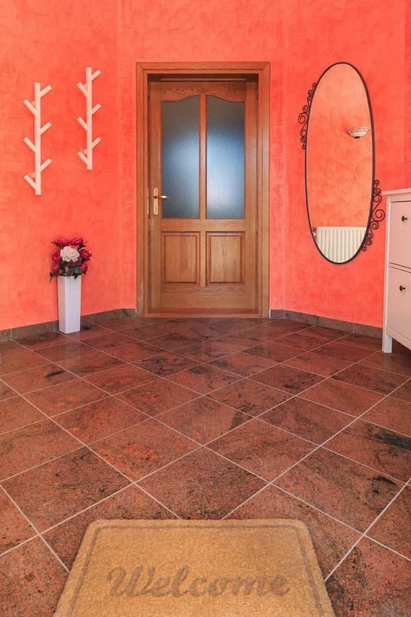 Villa Dream Srima Exterior photo