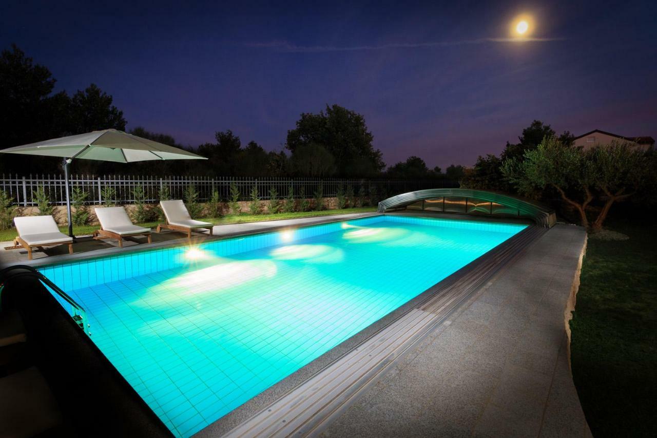 Villa Dream Srima Exterior photo