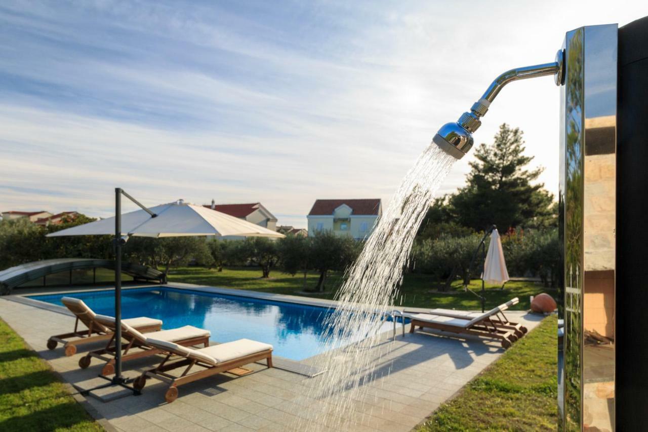 Villa Dream Srima Exterior photo